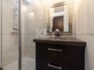 Town House for sale in Marbella East