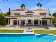 Villa for sale in Guadalmina Baja, San Pedro de Alcantara