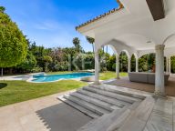Villa for sale in Guadalmina Baja, San Pedro de Alcantara