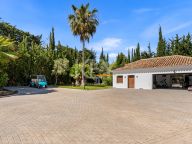 Villa for sale in Guadalmina Baja, San Pedro de Alcantara