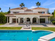 Villa for sale in Guadalmina Baja, San Pedro de Alcantara