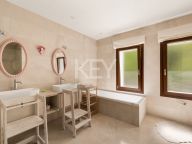 Villa for sale in Guadalmina Baja, San Pedro de Alcantara