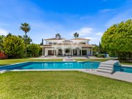 Villa for sale in Guadalmina Baja, San Pedro de Alcantara