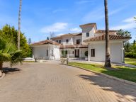 Villa for sale in Guadalmina Baja, San Pedro de Alcantara
