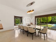 Villa for sale in Guadalmina Baja, San Pedro de Alcantara
