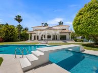Villa for sale in Guadalmina Baja, San Pedro de Alcantara