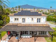 Villa for sale in Guadalmina Baja, San Pedro de Alcantara