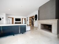 Villa for sale in Guadalmina Baja, San Pedro de Alcantara