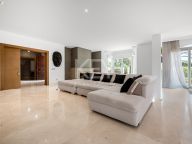 Villa for sale in Guadalmina Baja, San Pedro de Alcantara