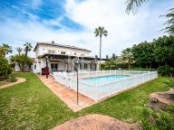 Villa for sale in Guadalmina Baja, San Pedro de Alcantara