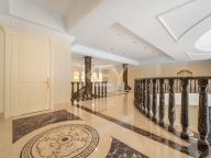 Вилла на продажу в Sierra Blanca, Золотая Миля