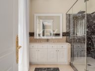 Villa for sale in Sierra Blanca, Marbella Golden Mile