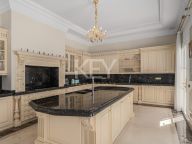 Villa for sale in Sierra Blanca, Marbella Golden Mile