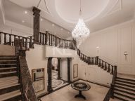 Villa for sale in Sierra Blanca, Marbella Golden Mile