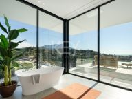 Villa for sale in El Madroñal, Benahavis