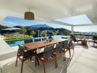 Villa for sale in El Madroñal, Benahavis