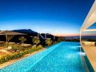 Villa for sale in El Madroñal, Benahavis