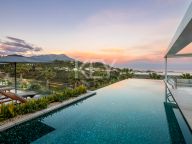Villa for sale in El Madroñal, Benahavis