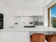 Duplex Penthouse for sale in Benalús, Marbella Golden Mile