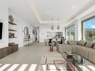 Duplex Penthouse for sale in Benalús, Marbella Golden Mile