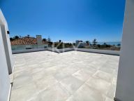 Villa for sale in Elviria, Marbella East