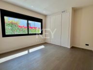 Villa for sale in Elviria, Marbella East