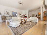 Villa for sale in Guadalmina Baja, San Pedro de Alcantara