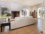 Villa for sale in Guadalmina Baja, San Pedro de Alcantara