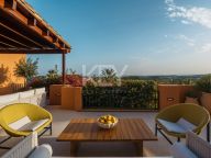 Apartment for sale in La Cerquilla, Nueva Andalucia
