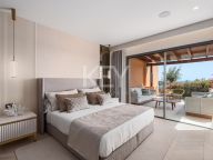 Apartment for sale in La Cerquilla, Nueva Andalucia