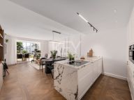Apartamento Planta Baja en venta en Coral Beach, Marbella Golden Mile