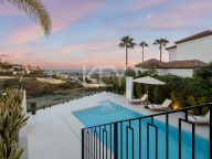 Villa for sale in La Quinta, Benahavis