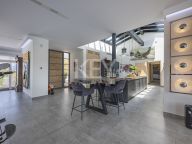Вилла на продажу в Elviria, Восточная Марбелья