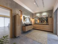 Вилла на продажу в Elviria, Восточная Марбелья