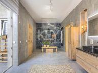 Вилла на продажу в Elviria, Восточная Марбелья