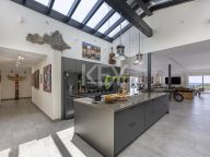 Вилла на продажу в Elviria, Восточная Марбелья