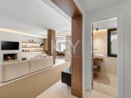 Town House for sale in Los Olivos, Nueva Andalucia
