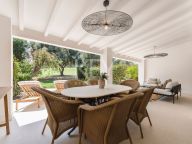 Town House for sale in Los Olivos, Nueva Andalucia