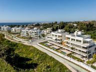 Triplex for sale in Benalús, Marbella Golden Mile