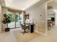 Triplex for sale in Benalús, Marbella Golden Mile