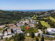 Plot for sale in Lomas de La Quinta, Benahavis