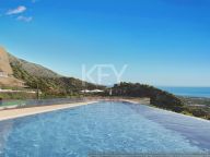 Penthouse for sale in Real de La Quinta, Benahavis