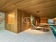 Villa for sale in El Madroñal, Benahavis