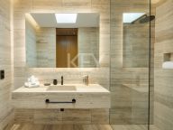 Villa for sale in El Madroñal, Benahavis