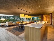 Villa for sale in El Madroñal, Benahavis