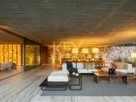 Villa for sale in El Madroñal, Benahavis