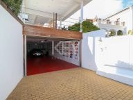 Villa en venta en La Alqueria, Benahavis