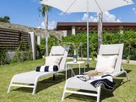 Villa for sale in La Alqueria, Benahavis