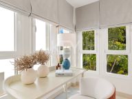 Apartment for sale in Los Monteros Palm Beach, Marbella East