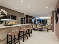 Apartment for sale in Los Monteros Palm Beach, Marbella East